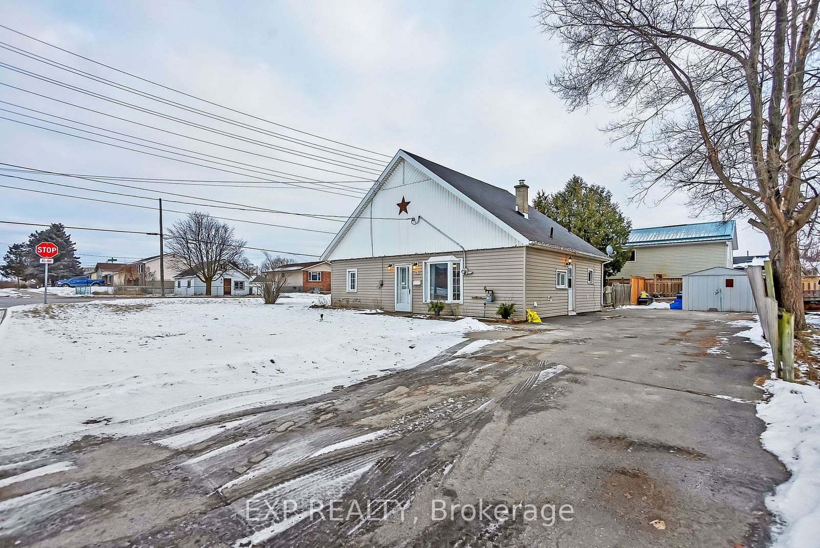 Detached House for sale at 83 Byron Street, Belleville, K8N 2W6 - MLS: X11928888