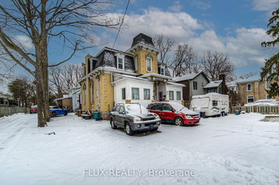 156 Grand Ave, Cambridge - 