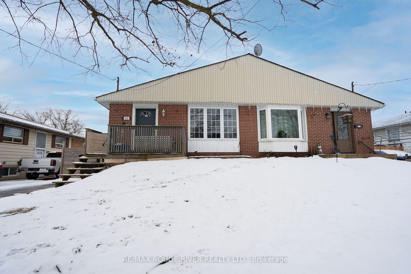 Semi-Detached House sold at 46 Bocage Street, Quinte West, K8V 2L4 - MLS: X11929096