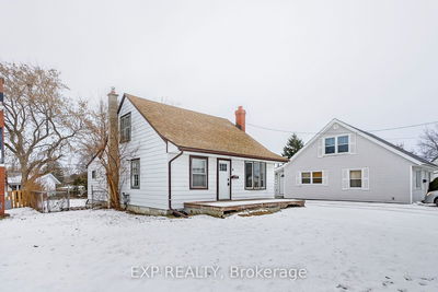 8 Jackson St, Quinte West -  image-0-1