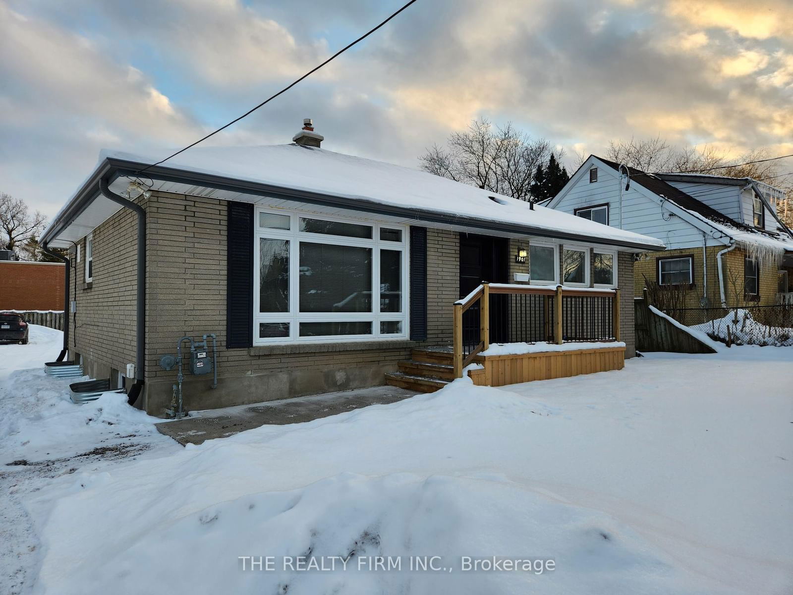 Detached House leased at 1901 Whitney Street, London, East H, N5W 2W6 - MLS: X11929320