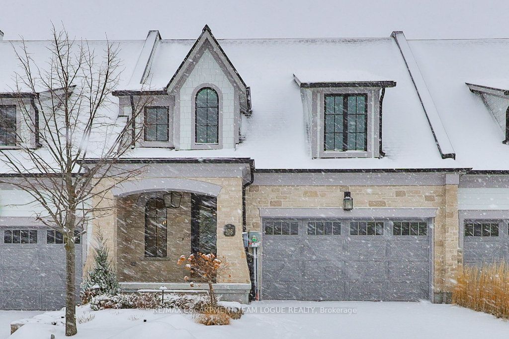 Building at 108 Paxton Lane, Niagara-on-the-Lake, 105 - St. Davids