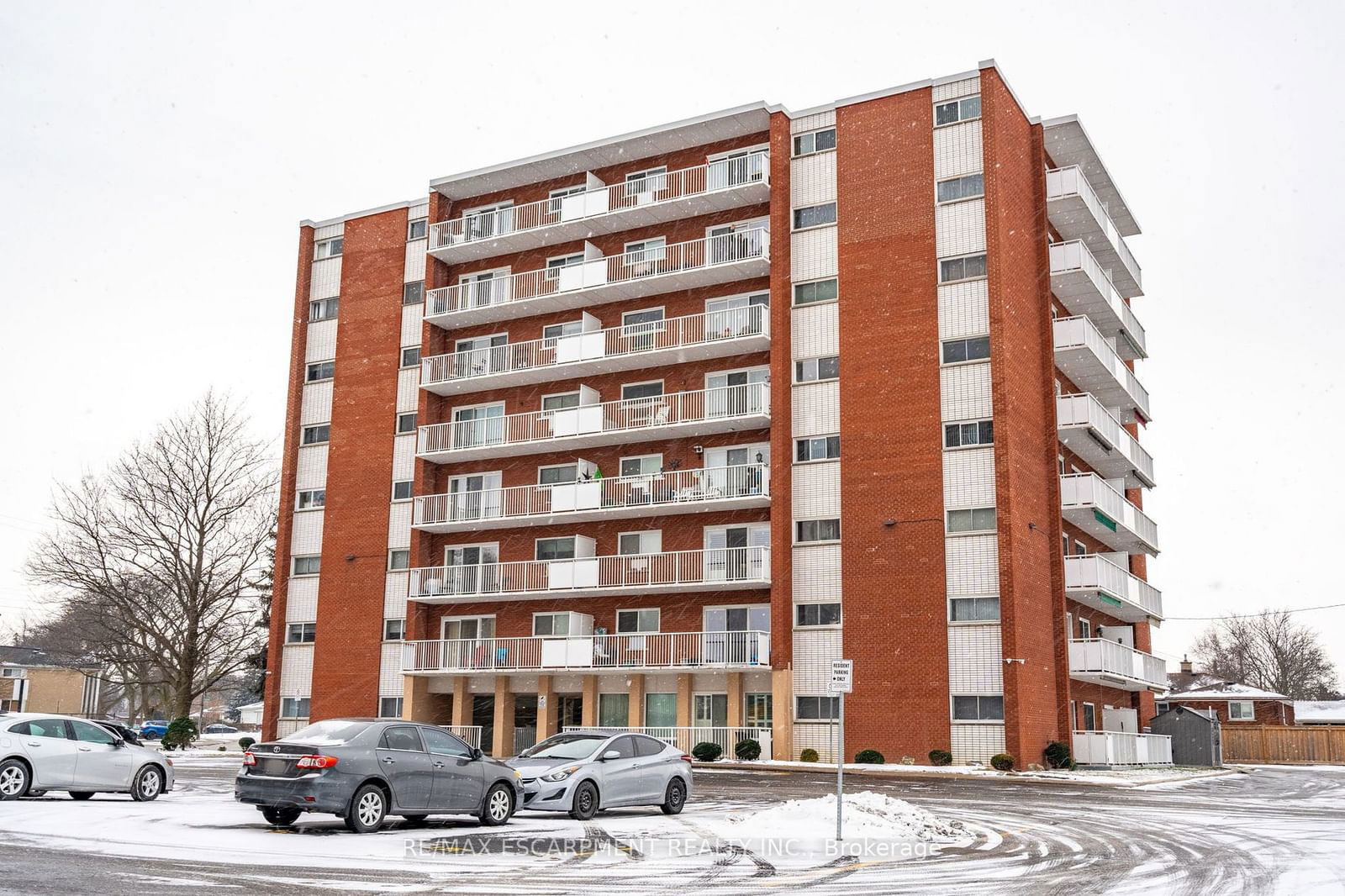 Condo for sale at 304-10 WOODMAN Drive, Hamilton, Greenford, L8K 4E1 - MLS: X11929918