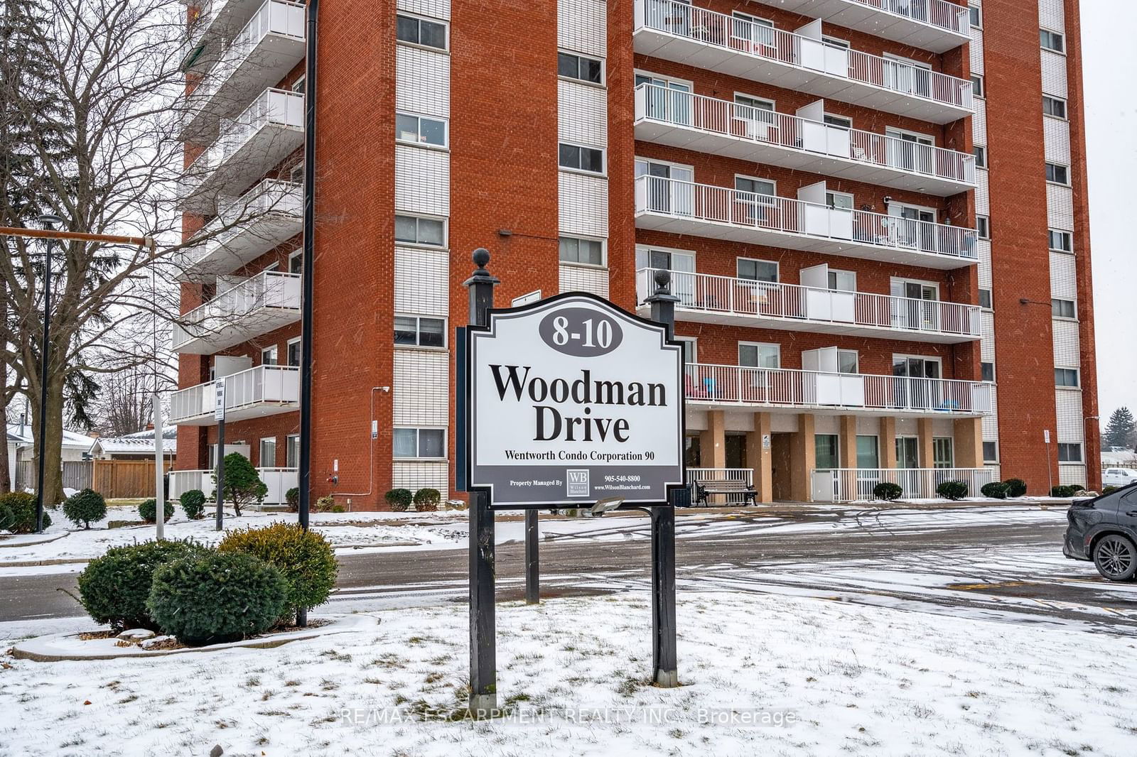 Condo for sale at 304-10 WOODMAN Drive, Hamilton, Greenford, L8K 4E1 - MLS: X11929918