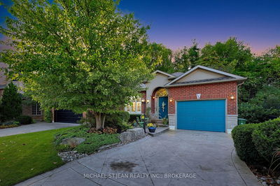 128 Tranquility Ave, Hamilton - Ancaster