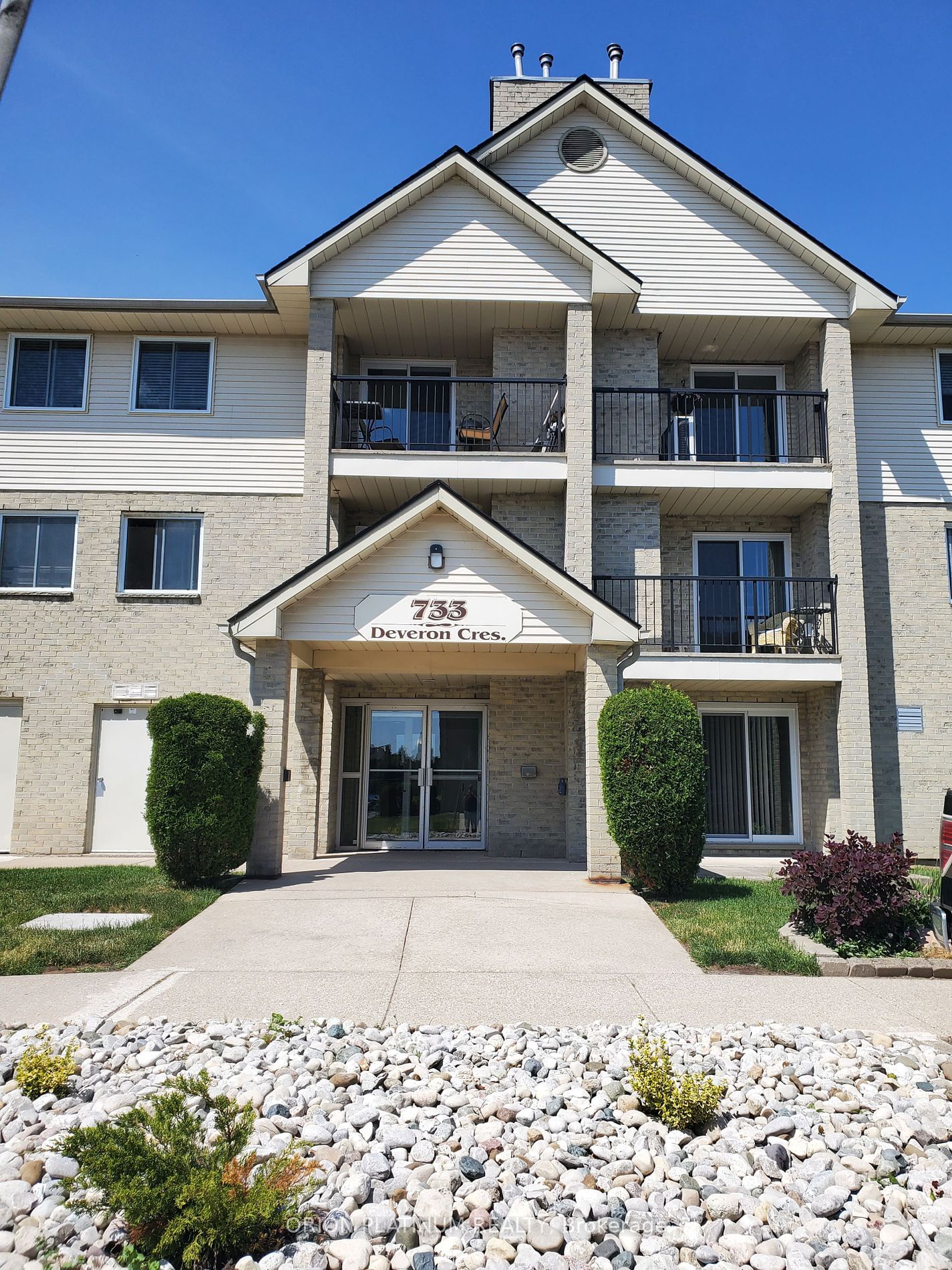 Condo leased at 303-733 Deveron Crescent, London, South T, N5Z 4X7 - MLS: X11930004