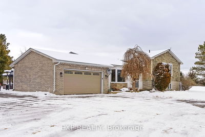 1747 County Road 8, Prince Edward County - Picton image-0-4