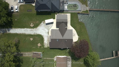 3877 St Clair Pkwy, Lambton Shores - Lambton Shores image-0-3