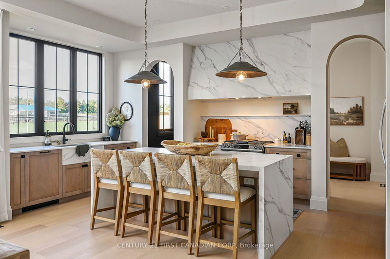 2160 Linkway Blvd, London South, N6K 0C8 | Image 3