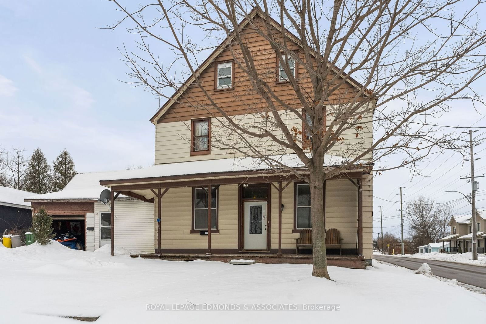 Building at 122 Cecelia Street, Pembroke, 530 - Pembroke