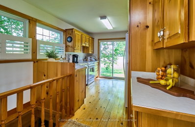 2148 STISTED Road S — more photos