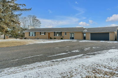 25 Aragon Rd, Kingston - City North of 401 image-0-1