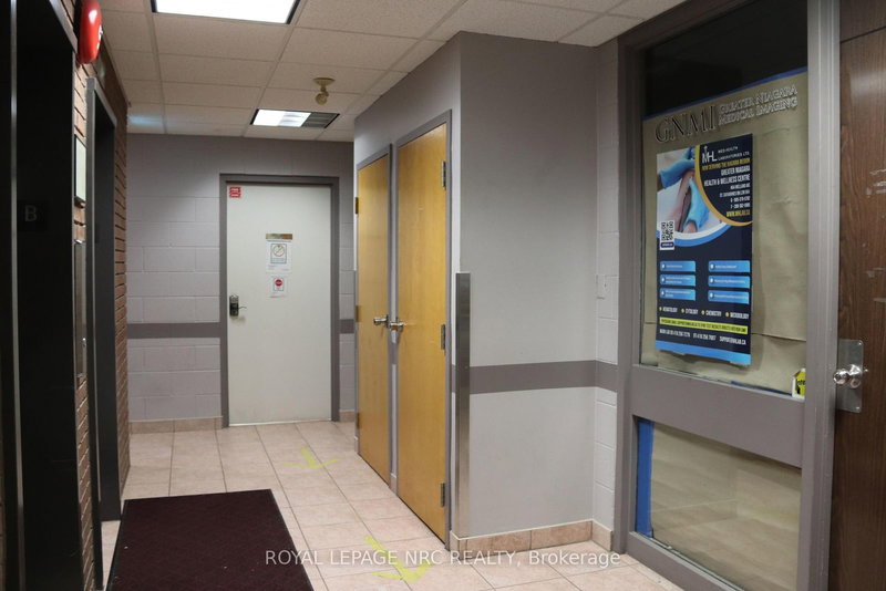 2A - 5400 PORTAGE Rd, Niagara Falls, L2G 5X7 | Image 3