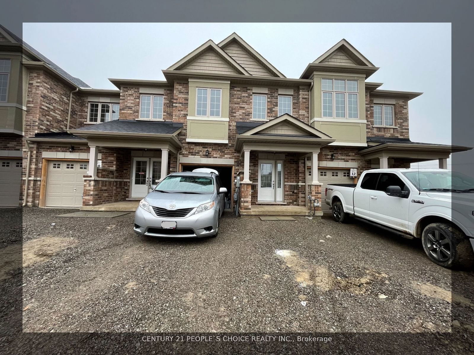 Townhouse for lease at 105 Sapphire Way, Thorold, L2V 0L5 - MLS: X11932088