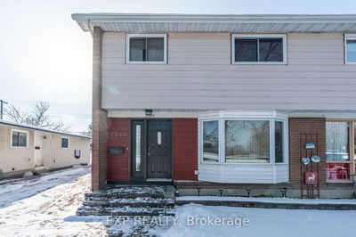 2264 Russell Rd, Elmvale Acres and Area - 3704 - Hawthorne Meadows image-0-1