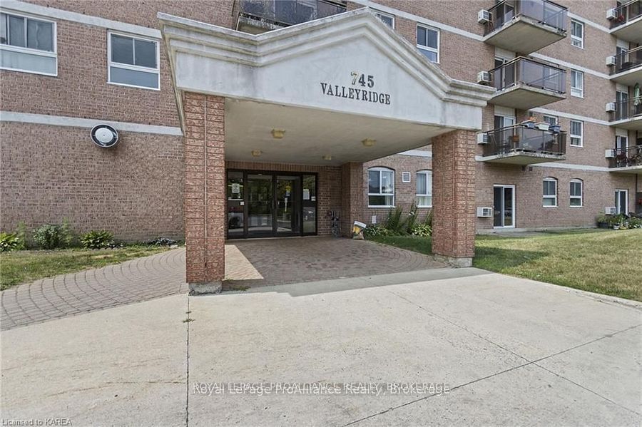 Condo for sale at 412-745 Davis Drive, Kingston, East Gardiners Rd, K7M 8J4 - MLS: X11932188