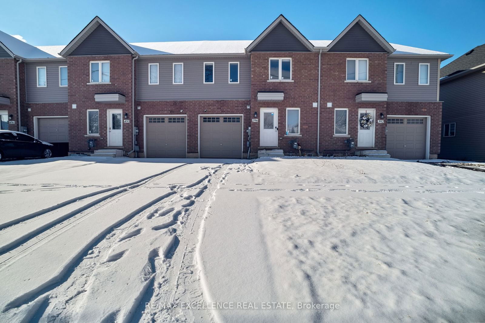 Townhouse for lease at 396 Alberta Street, Welland, L3B 0K5 - MLS: X11932250