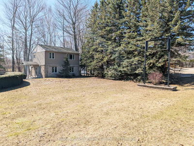 660 Main St, South Bruce Peninsula - South Bruce Peninsula image-0-1