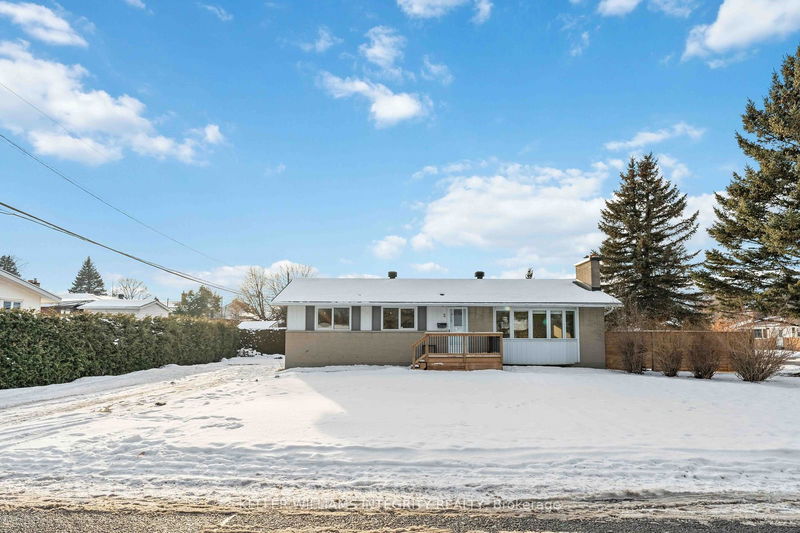 home for lease on 2 Cox Street