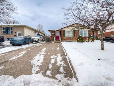 272 Bakersfield Dr, Cambridge -  image-0-2