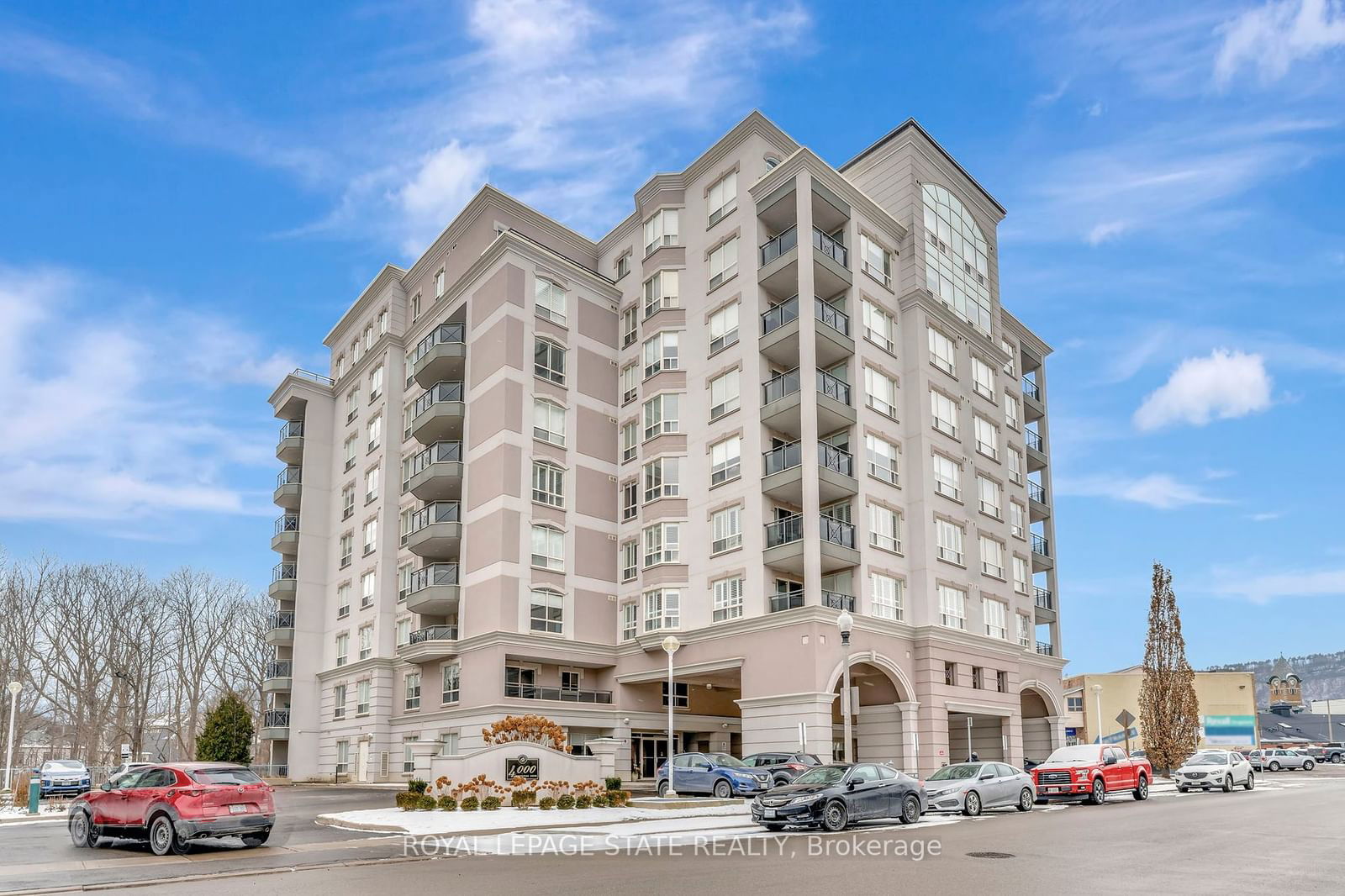 Condo for sale at 203-4000 Creekside Drive, Hamilton, Dundas, L9H 7S9 - MLS: X11932567