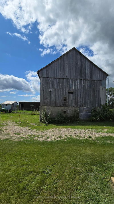 1678 County Road 8, Prince Edward County - Picton image-0-3