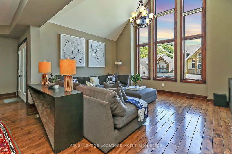 119 Venture Blvd, Blue Mountains, L9Y 0B6 | Image 2