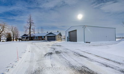 7998 Wellington Rd 7 Rd, Mapleton - Rural Mapleton image-0-2