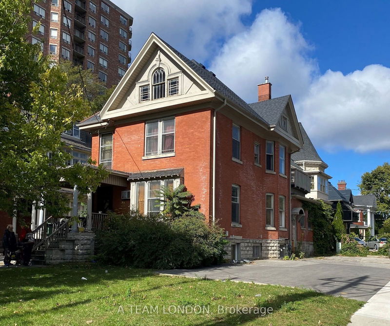 334 Queens Ave, London - East F image-0-0