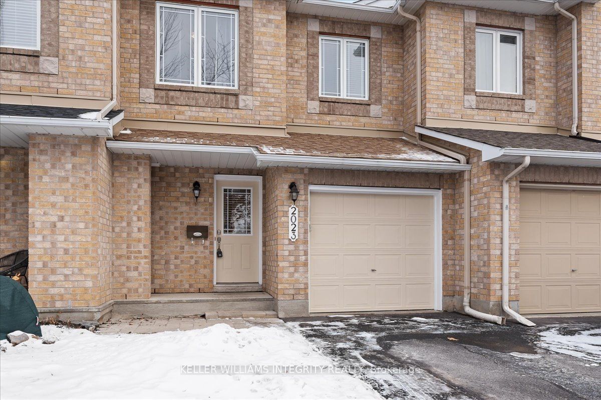 Townhouse for sale at 2023 Boisfranc Circle, Orleans - Cumberland and Area, 1118 - Avalon East, K4A 4Z6 - MLS: X11933327