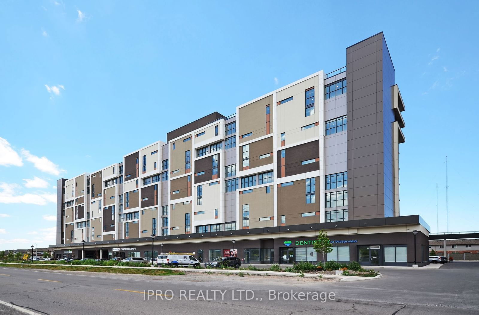 Condo for sale at 305-560 North Service Road, Grimsby, L3M 0G3 - MLS: X11933754