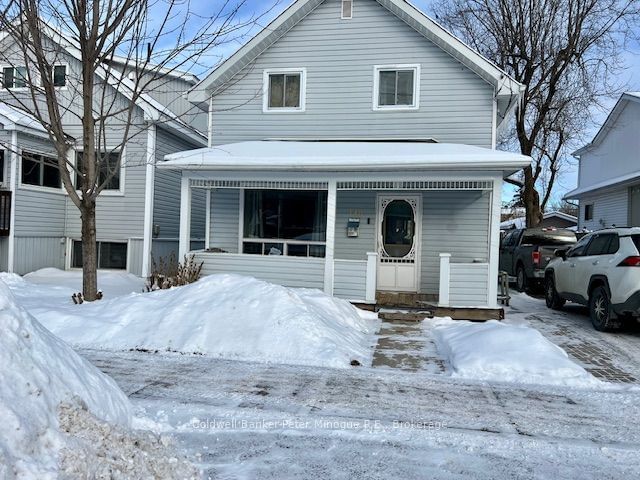 Detached House for sale at 140 Fifth Avenue, North Bay, Central, P1B 3N5 - MLS: X11933787