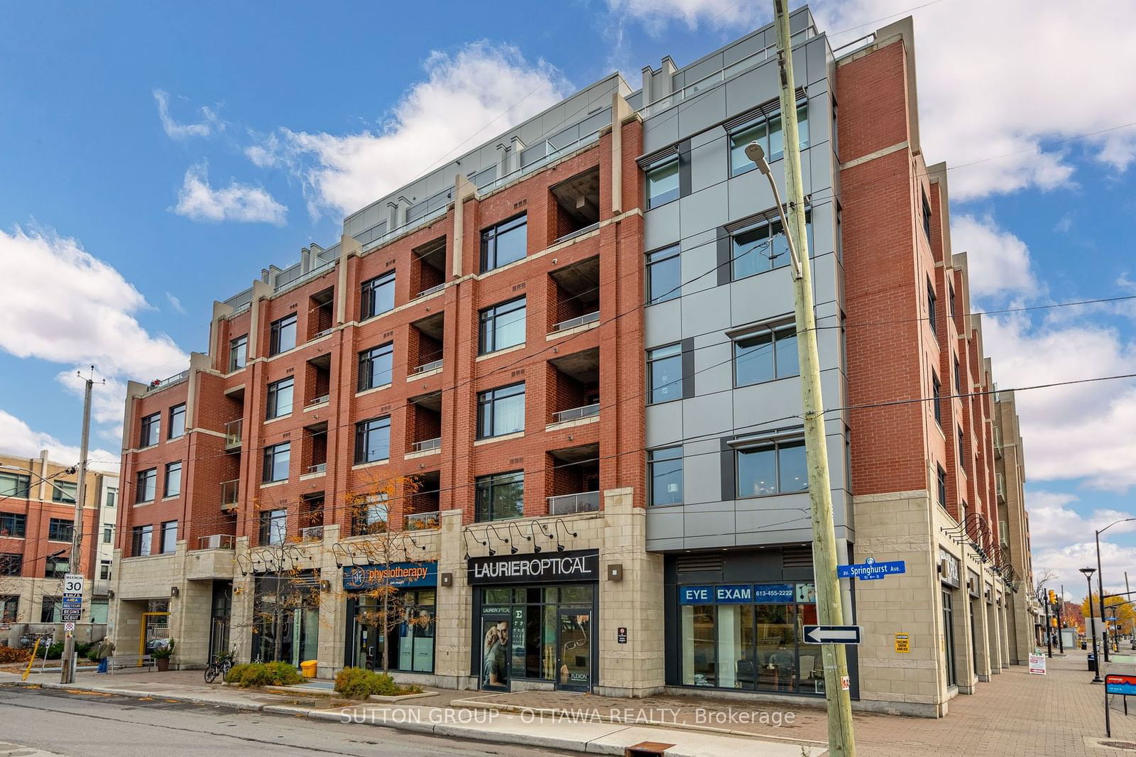 Condo sold at 216-60 Springhurst Avenue, Ottawa, Ottawa East, K1S 5V7 - MLS: X11933791