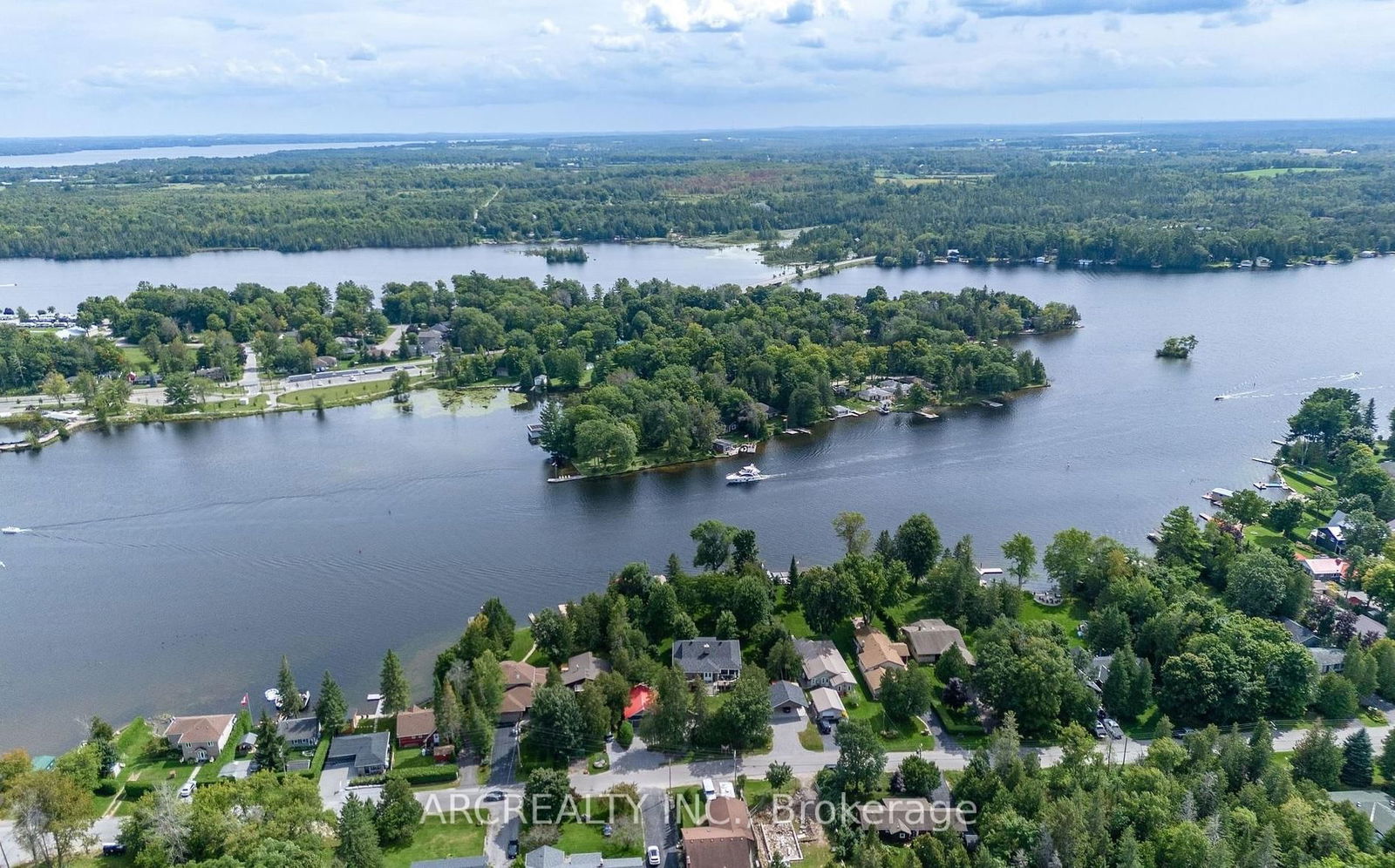 Detached House sold at 31 Hillcroft Way, Kawartha Lakes, Bobcaygeon, K0M 1A0 - MLS: X11934110