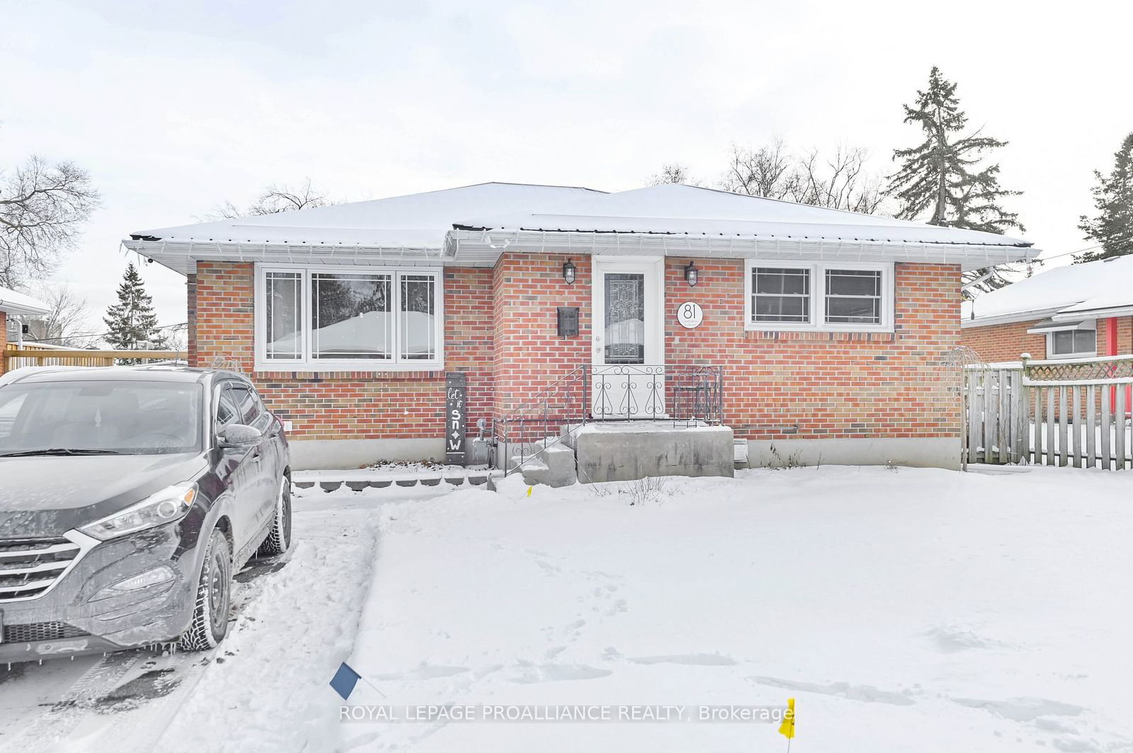 Detached House leased at 81 Crestview Avenue, Belleville, K8N 1W6 - MLS: X11934132