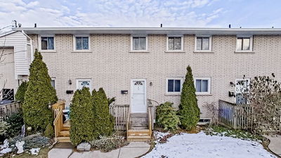 Townhouse sold at 12-11 Colmar Place, Hamilton, Dundas, L9H 4L1 - MLS: X11934476