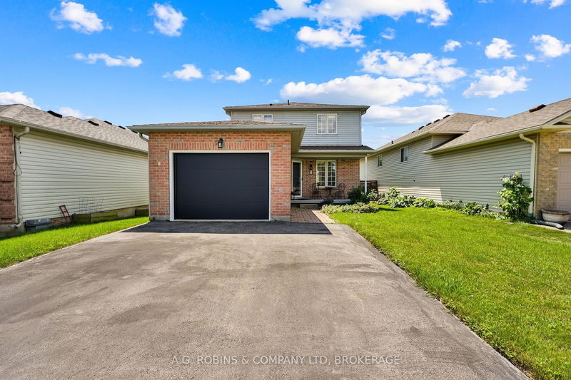 home for sale on 5 Longview Drive