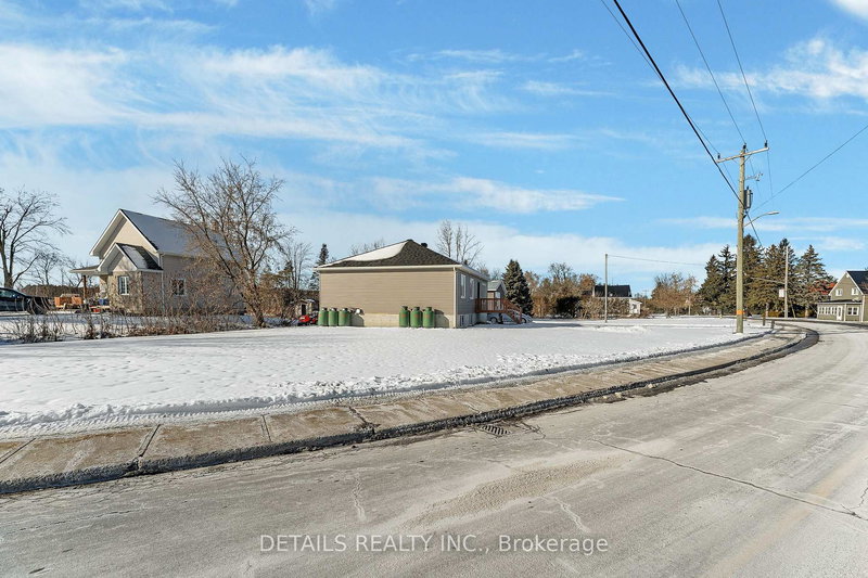 69 St Polycarp St, North Stormont, K0C 1W0 | Image 3