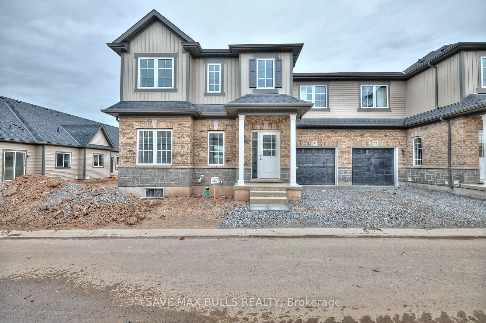 Townhouse for sale at 21-397 GARRISON Road, Fort Erie, 333 - Lakeshore, L2A 5K5 - MLS: X11934704