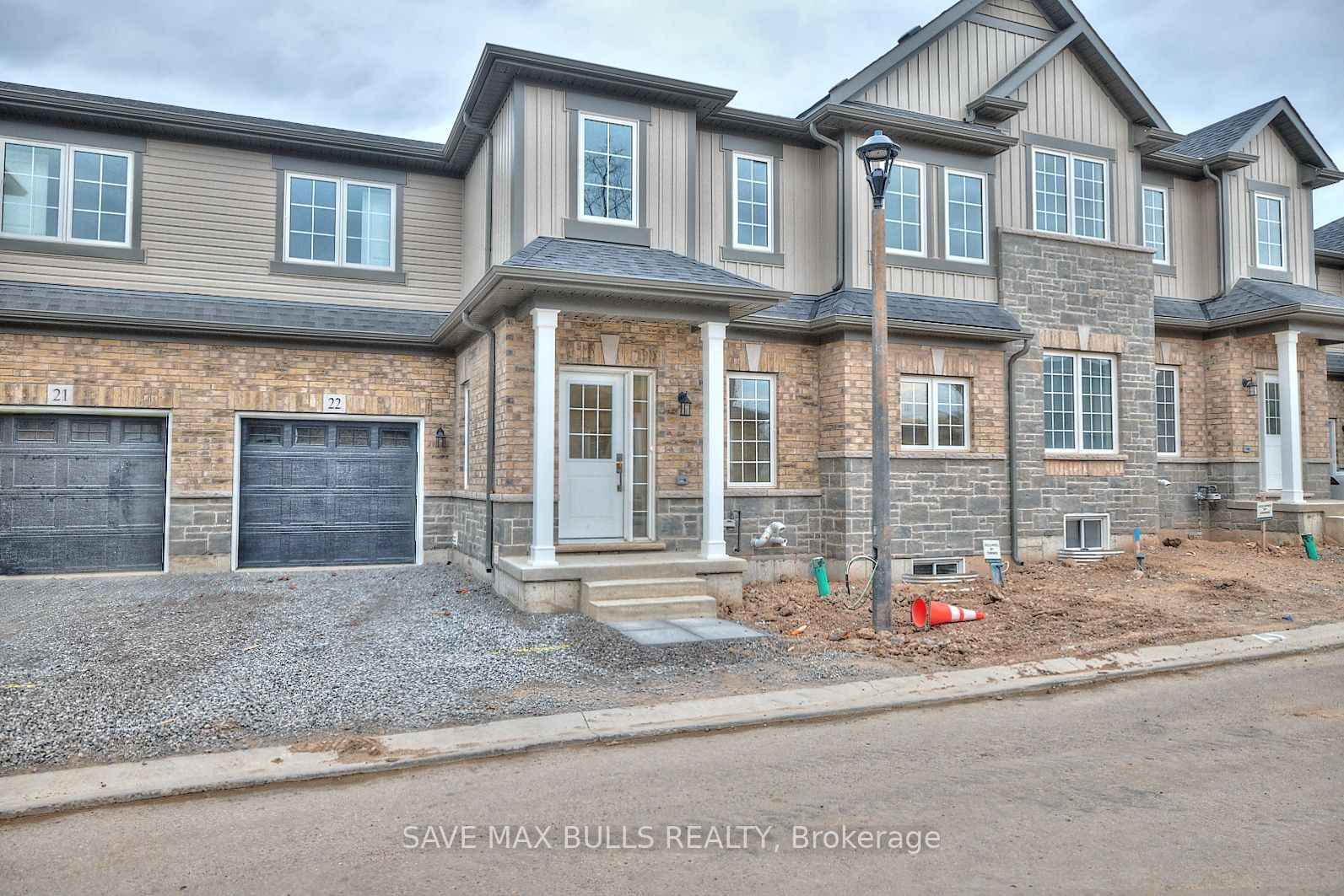 Townhouse for sale at 22-397 GARRISON Road, Fort Erie, 333 - Lakeshore, L2A 5K5 - MLS: X11934724