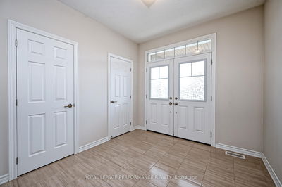 571 Parade Dr, Ottawa - Stittsville (South) image-0-3