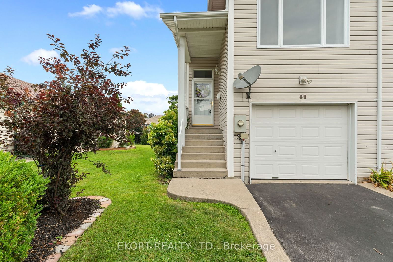 Townhouse for sale at 89 Briceland Street, Kingston, K7K 7H9 - MLS: X11934793