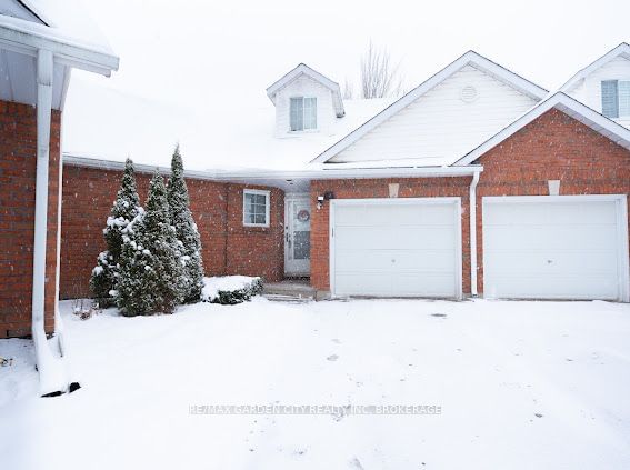 Building at 7370 Monastery Drive, Niagara Falls, 208 - Mt. Carmel