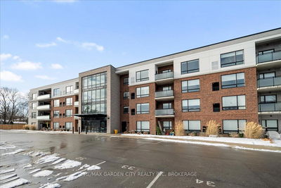 Unit 110 — 3998 Victoria Ave, Lincoln -  image-0-1