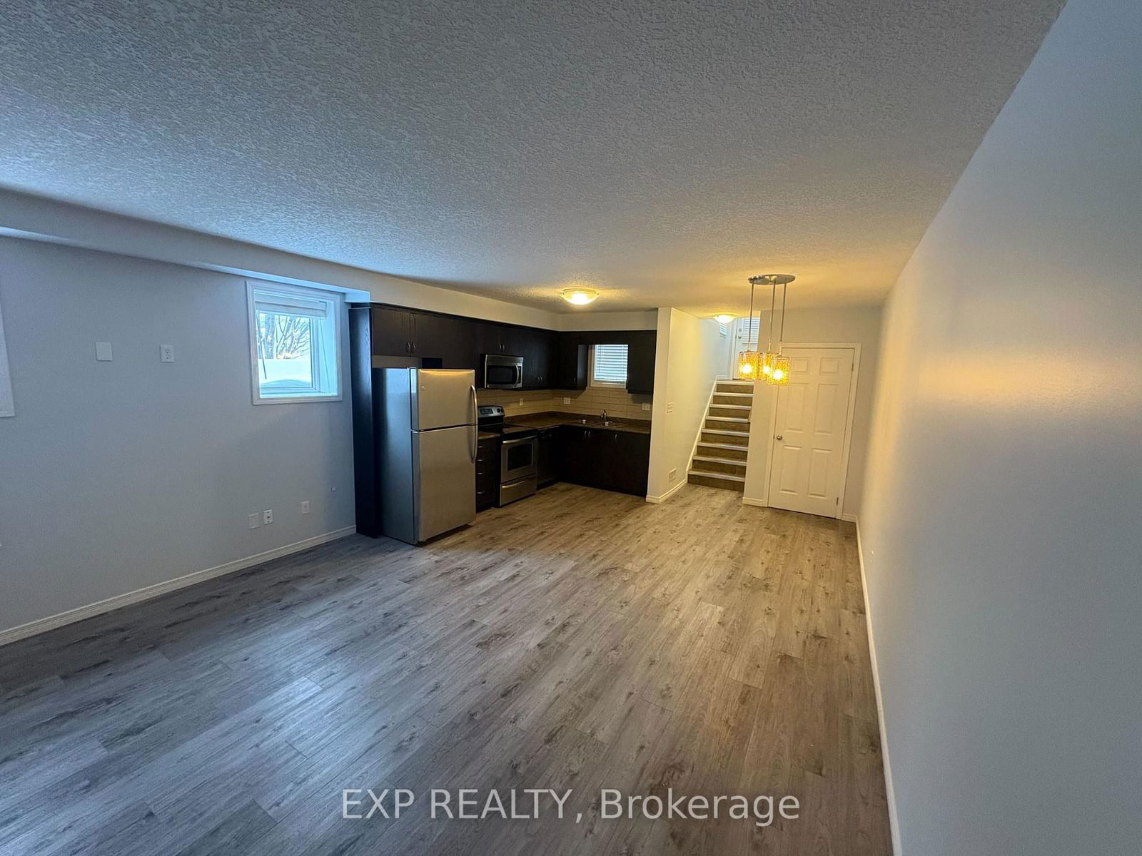 Condo leased at 8D-931 Glasgow Street, Kitchener, N2N 0B6 - MLS: X11935034