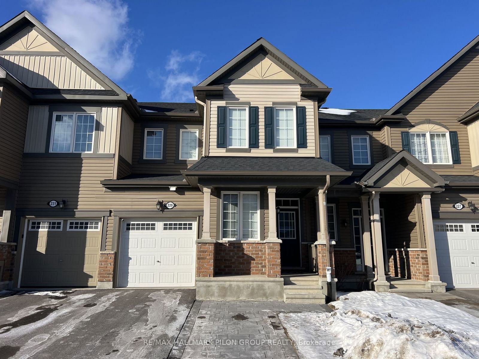 Townhouse for sale at 229 Willow Aster Circle, Orleans - Cumberland and Area, 1117 - Avalon West, K4A 1C9 - MLS: X11935145