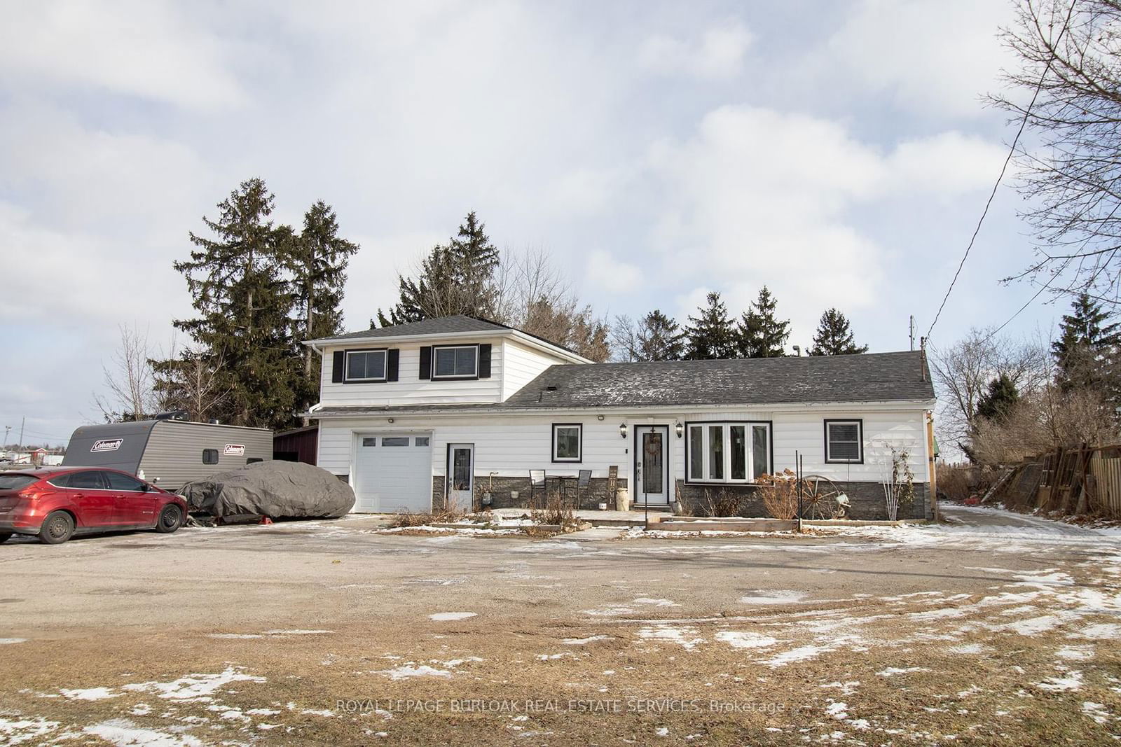 Detached House sold at 2715 Upper James Street, Hamilton, Rural Glanbrook, L0R 1W0 - MLS: X11935186