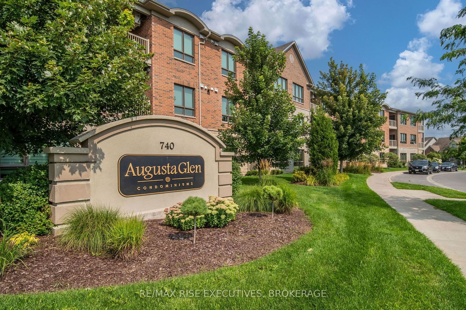 Condo for sale at 310-740 AUGUSTA Drive, Kingston, City Northwest, K7P 0R5 - MLS: X11935256