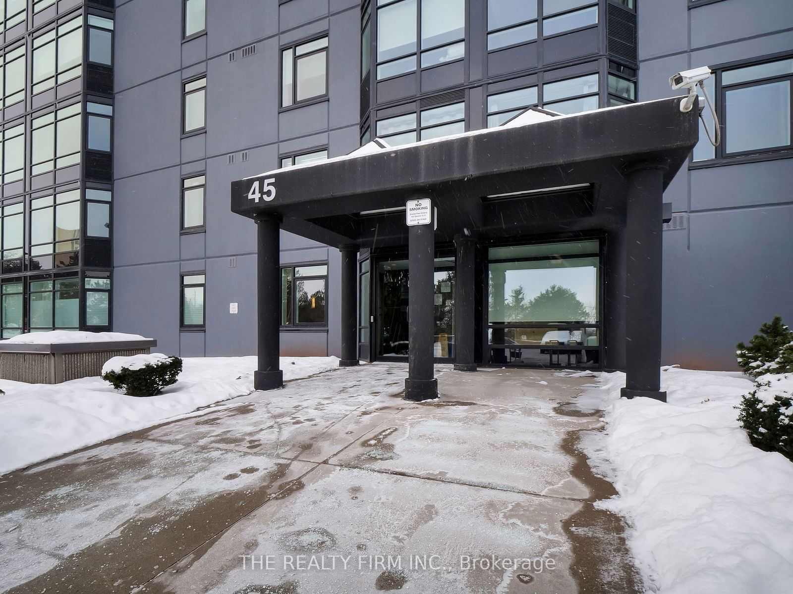 Condo for sale at 807-45 Pond Mills Road, London, South J, N5Z 4W5 - MLS: X11935263