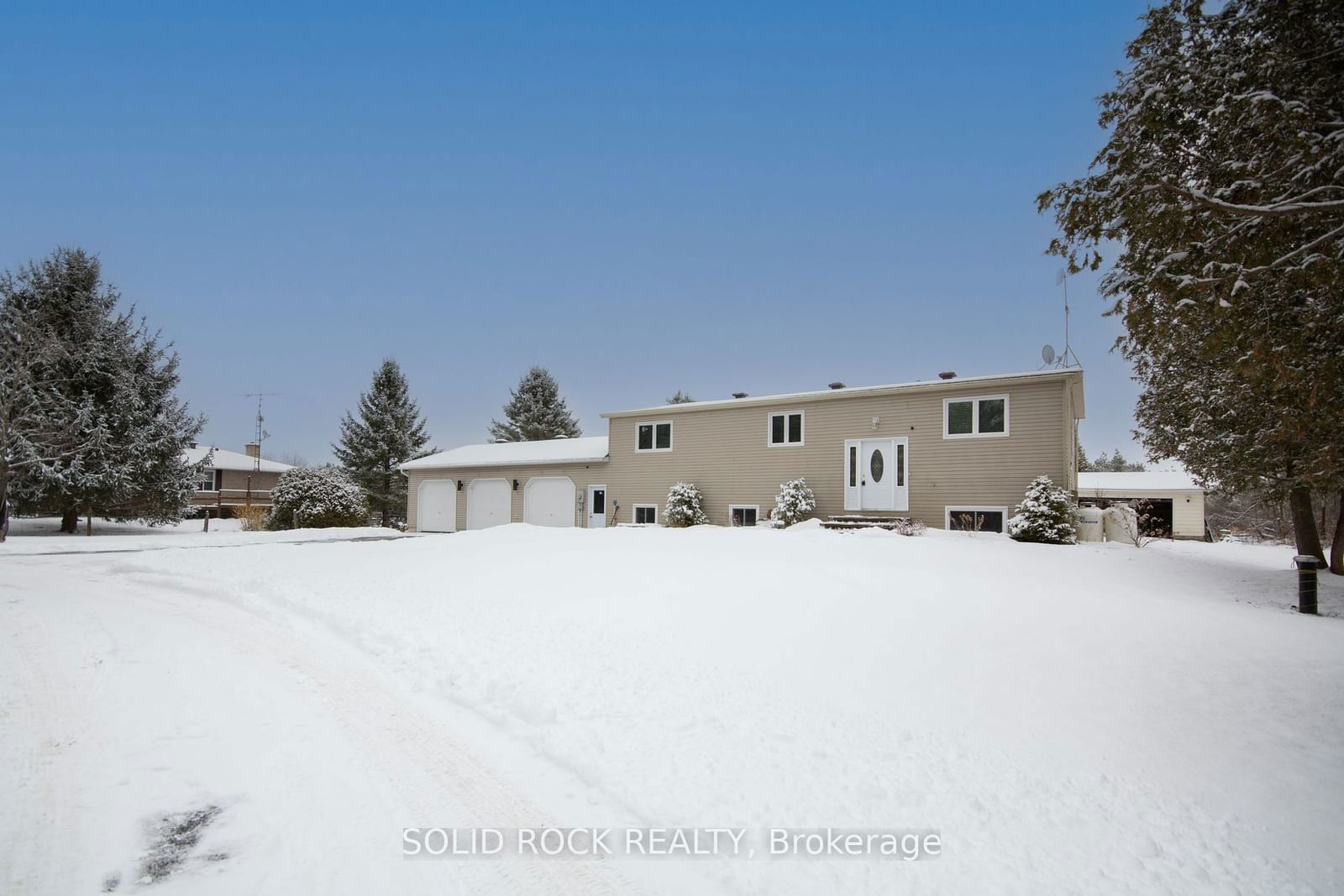 Detached House sold at 427 Ferguson Tetlock Road, Montague, 902 - Montague Twp, K7A 4S4 - MLS: X11935353